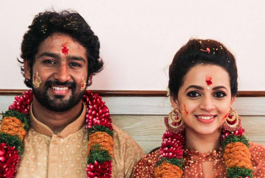 Actor Bhavana got married to Kannada Producer Naveen in a ceremony attended by close relatives and friends at Thiruvambadi Temple here on Monday morning.